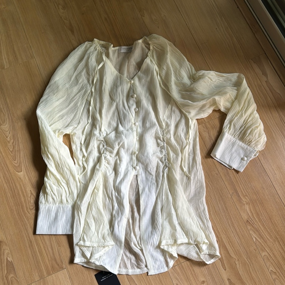 Storets Grace Sheer Top
